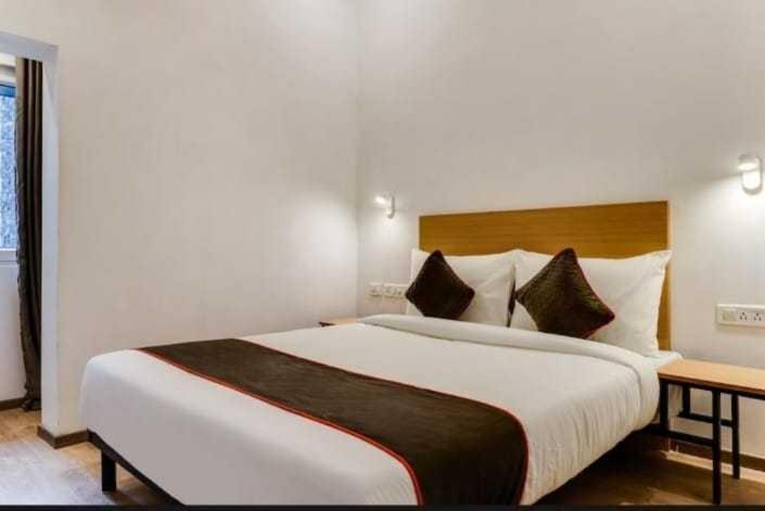 Oyo Shree Balaji Tower Hotel Bhopal Buitenkant foto